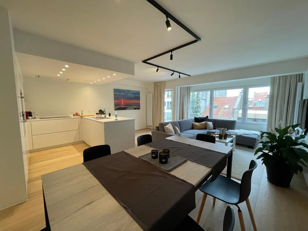 Chiara Luxueus Rustig Appartement Ostend Apartment